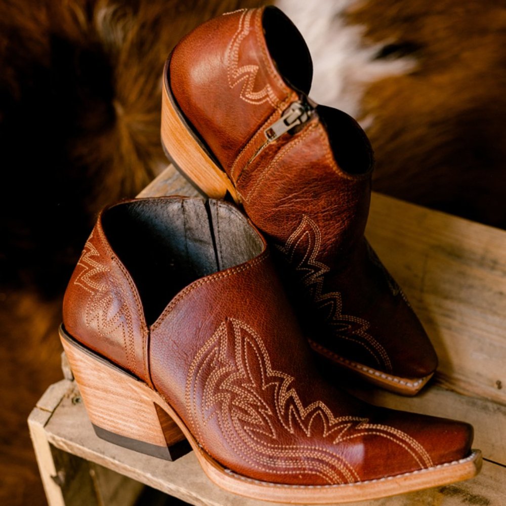 NWT Ariat Jolene Snip-Toe Ankle Boot [Sedona] 7.5